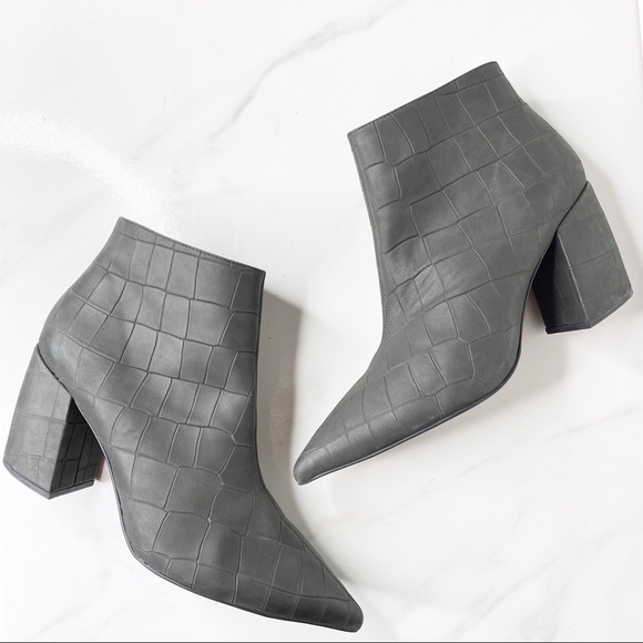 jeffrey campbell final bootie